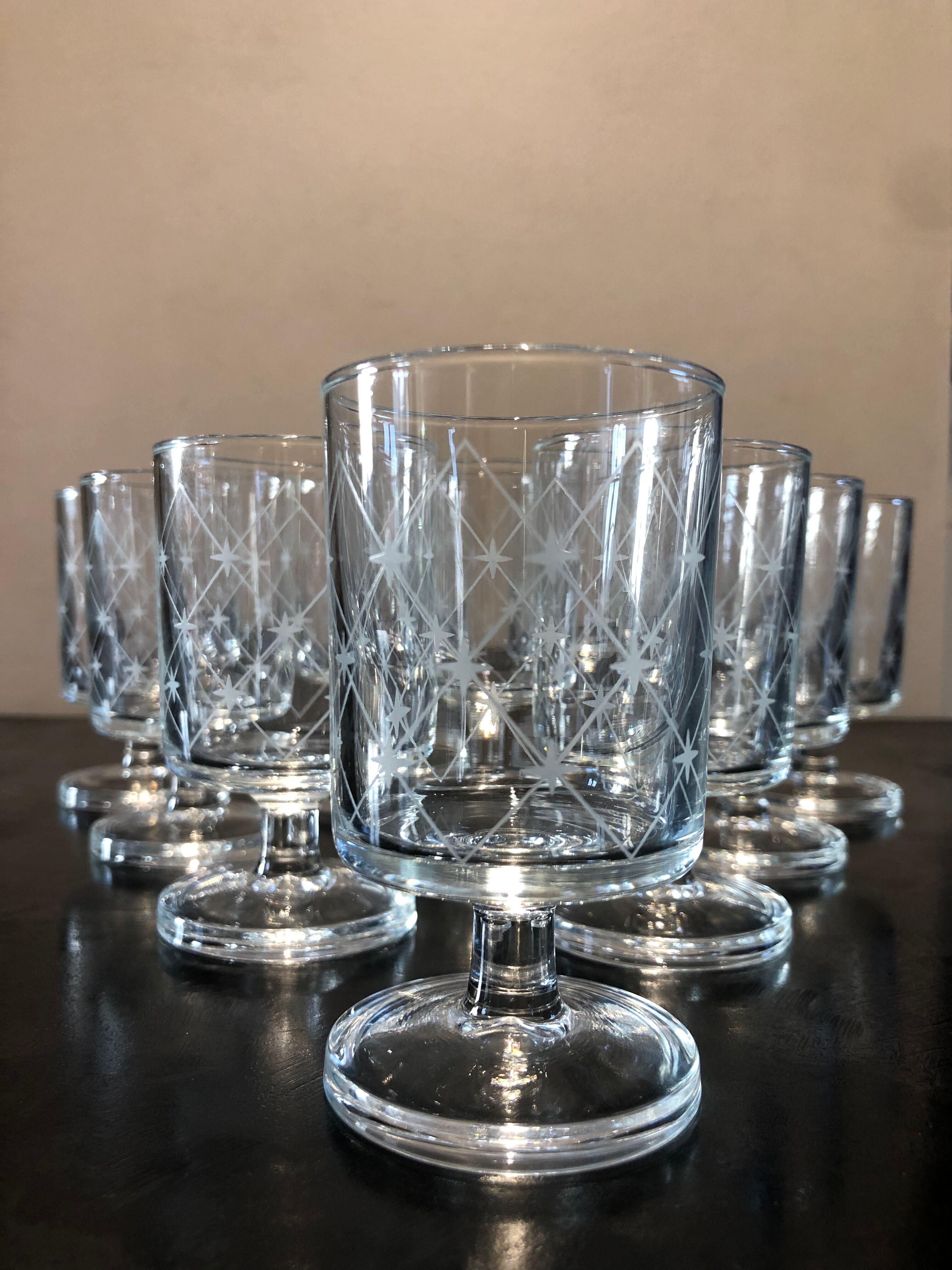 Lot 10 glasses decorated Luminarc model Sweden or Cavalier