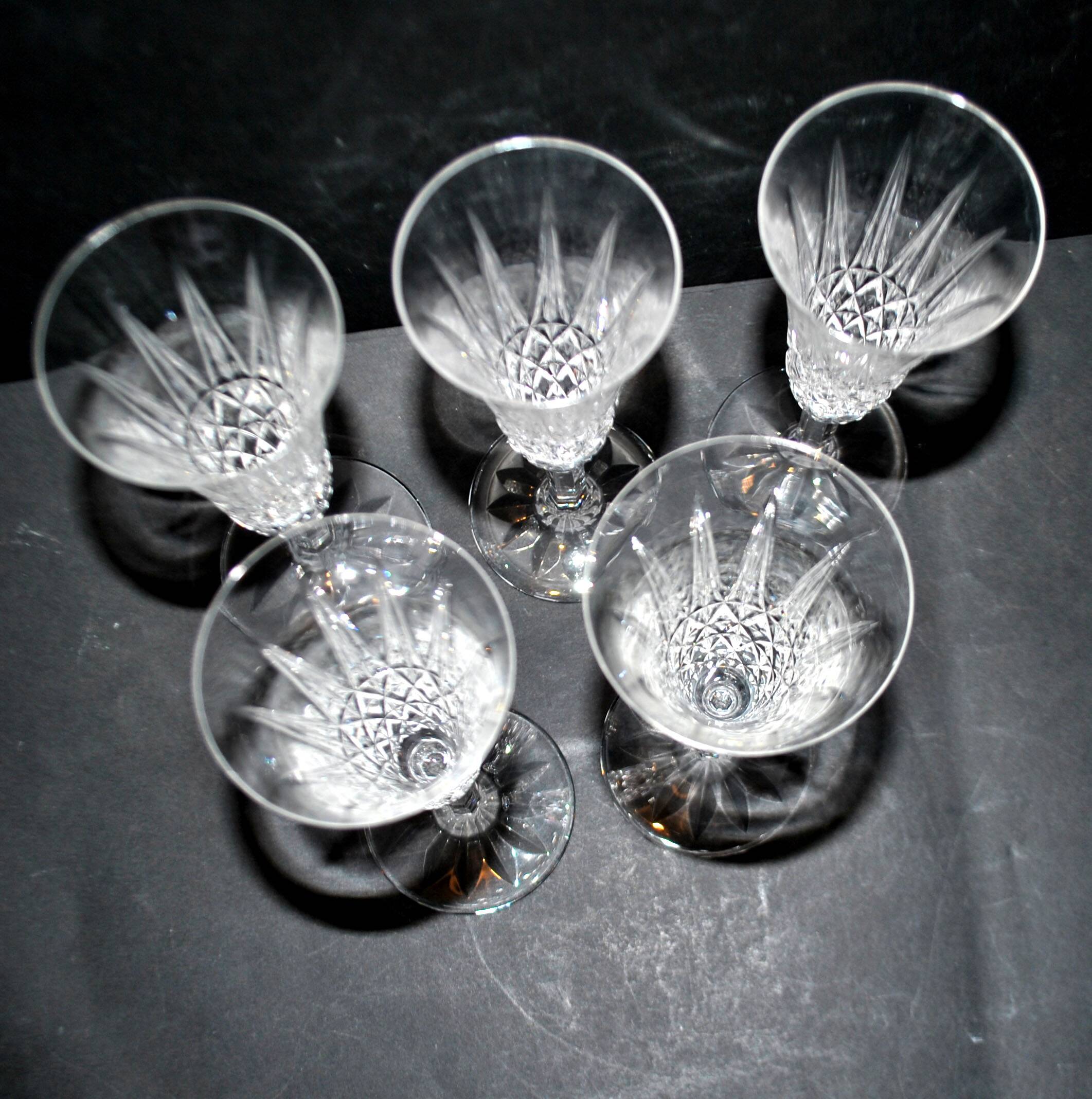 Set of 5 tarn champagne flutes in cut crystal from saint-louis h18.7cm