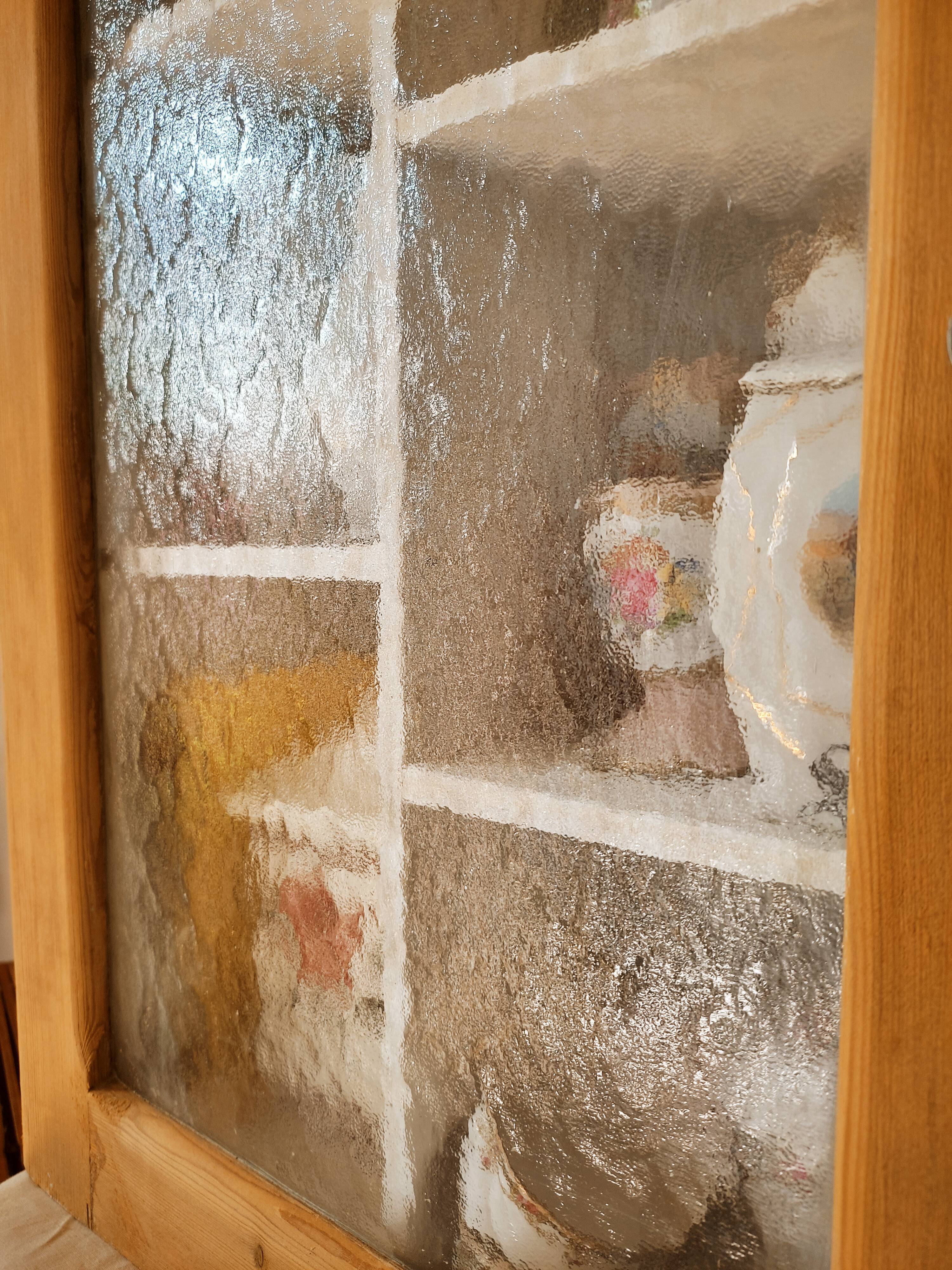 Parisian medicine cabinet