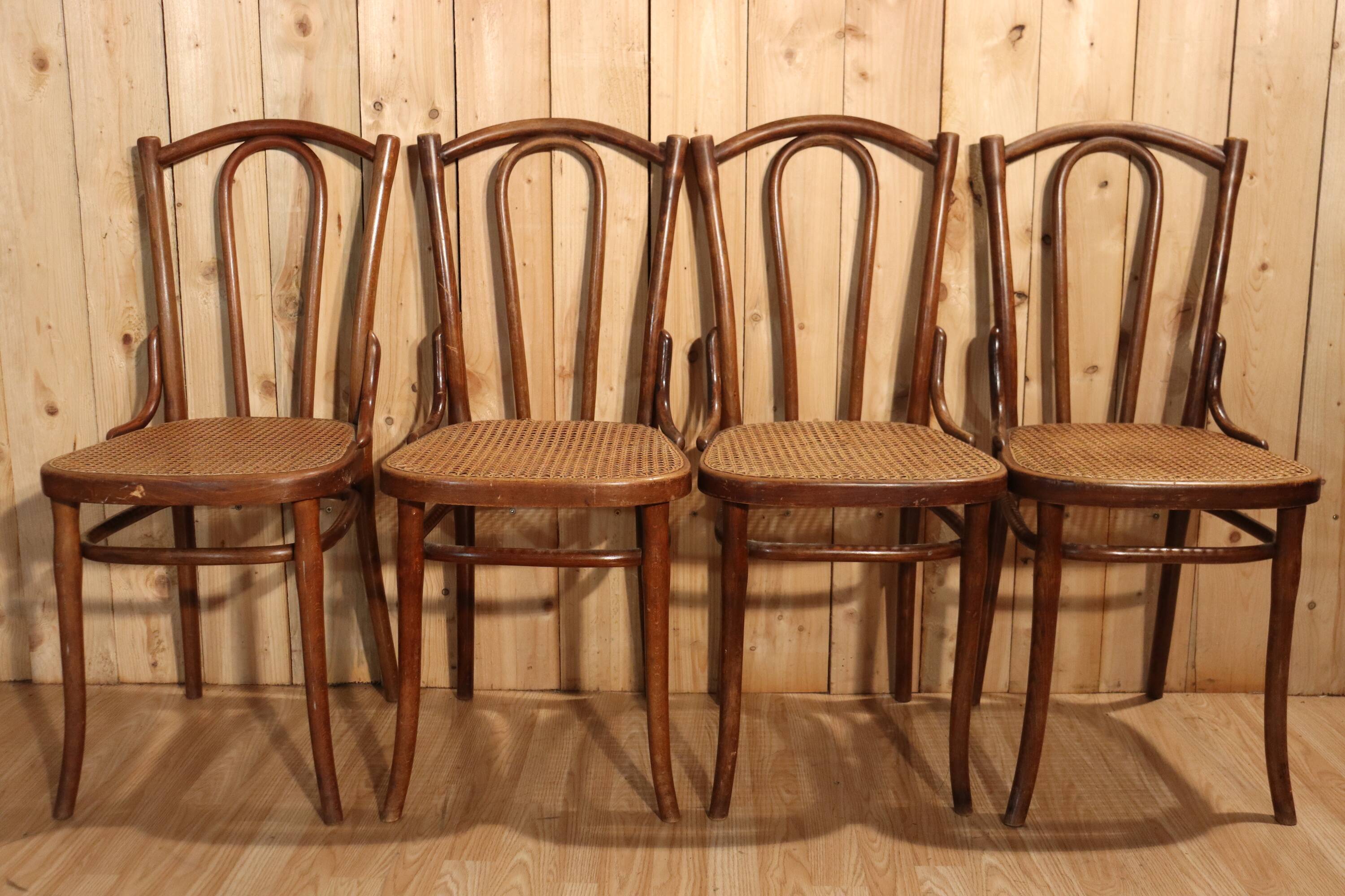 8 Bistro chairs No. 56 Thonet