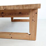 Table basse scandinave en pin, années 1970
