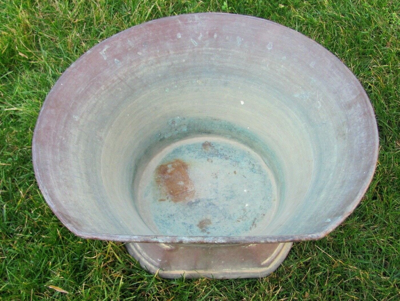 Copper fountain basin