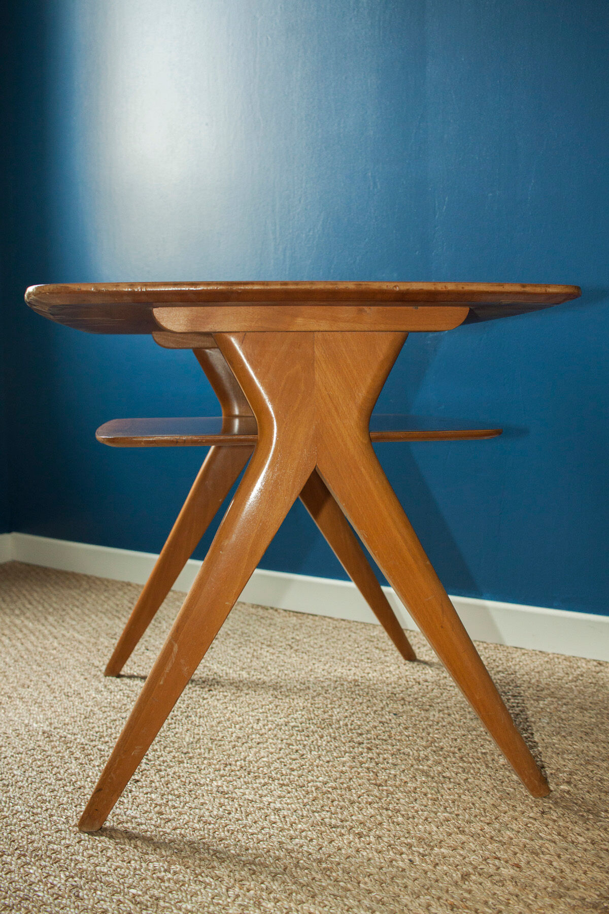 Table d'appoint scandinave