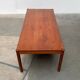 Table basse danoise du milieu du siècle en teck massif de Magnus Olesen, années 1960