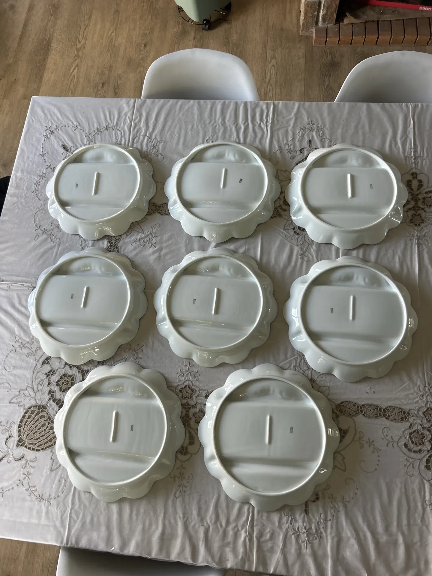 Asparagus plates in Lafarge porcelain