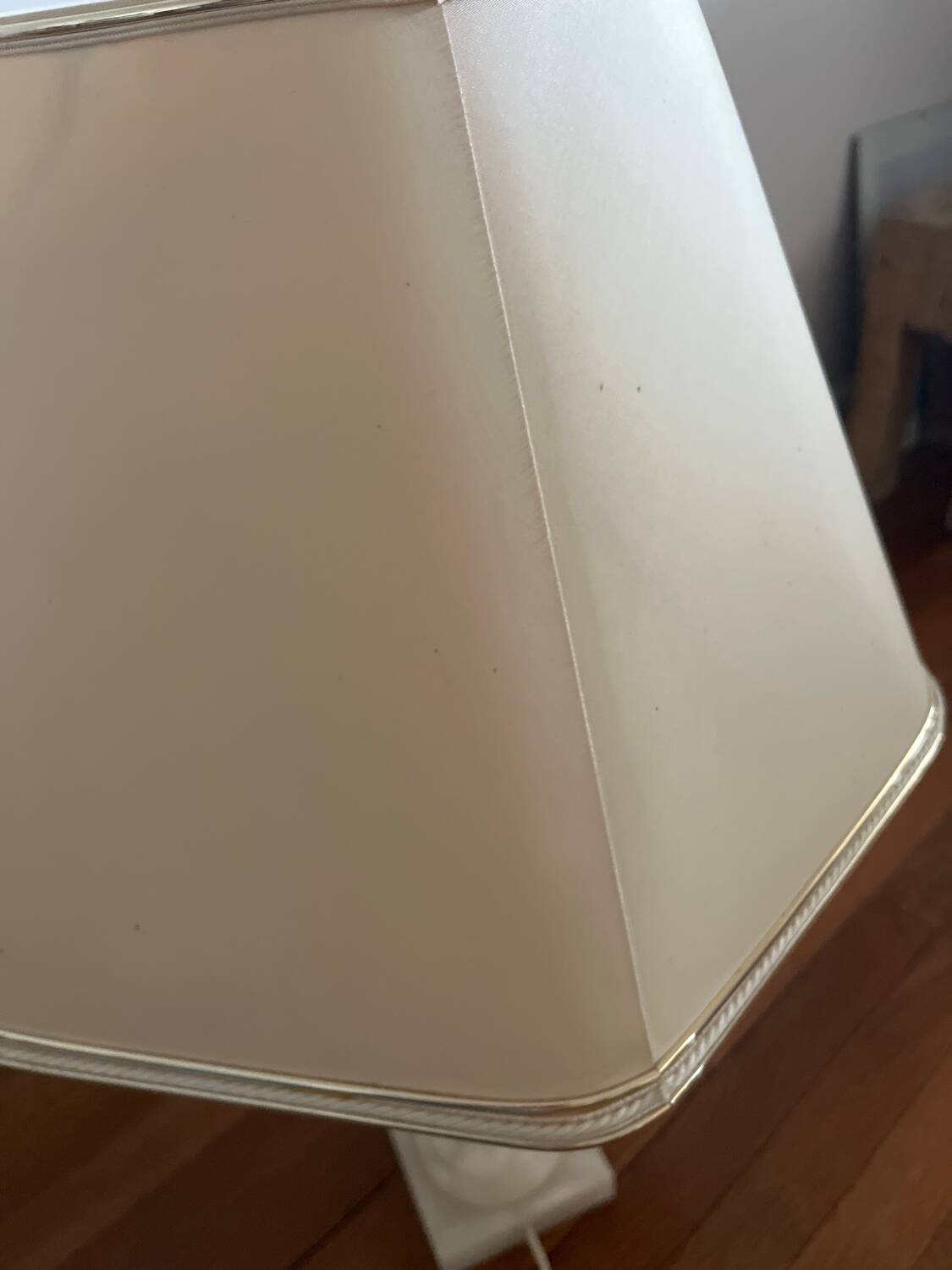 Alabaster column lamp from the 1960s.