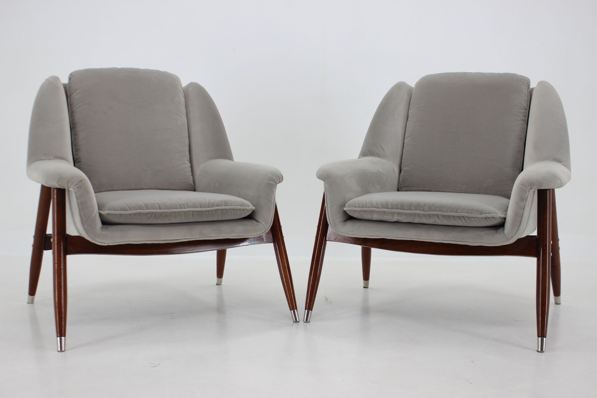 1980s pair of italian refurbished armchairs