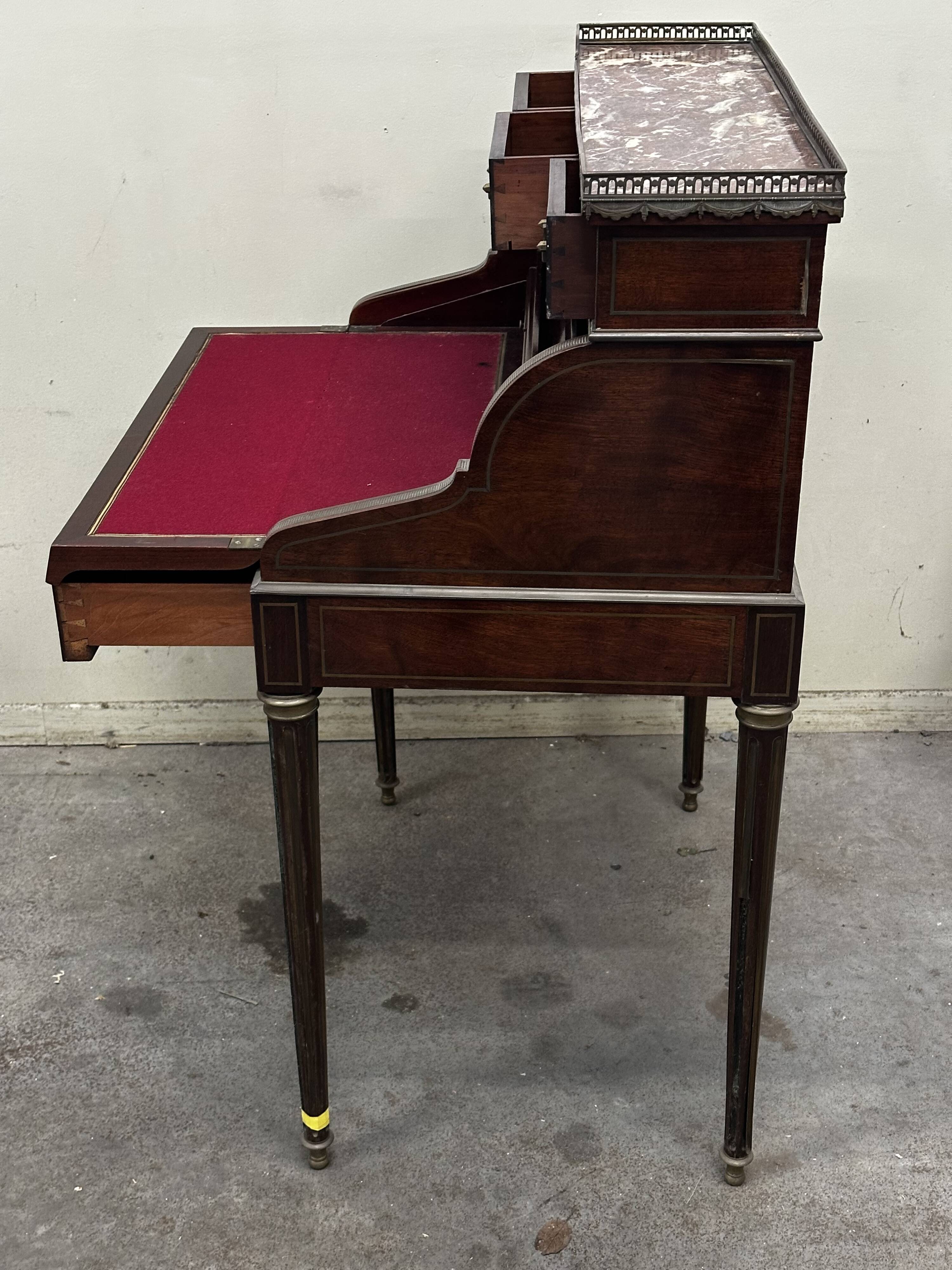 Secretary - Bonheur du Jour with pearly Louis XVI style system