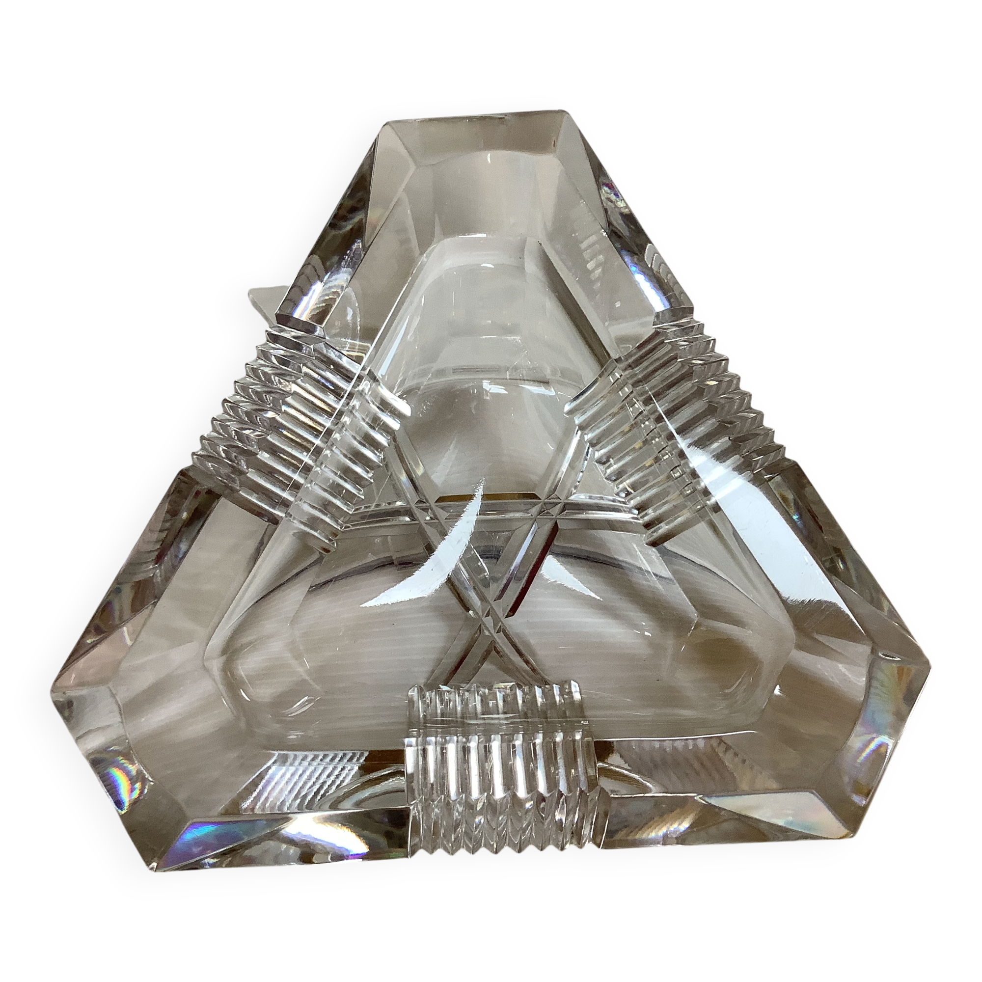 Triangular ashtray and pocket tray