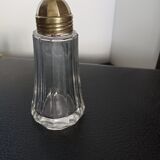 Crystal shaker