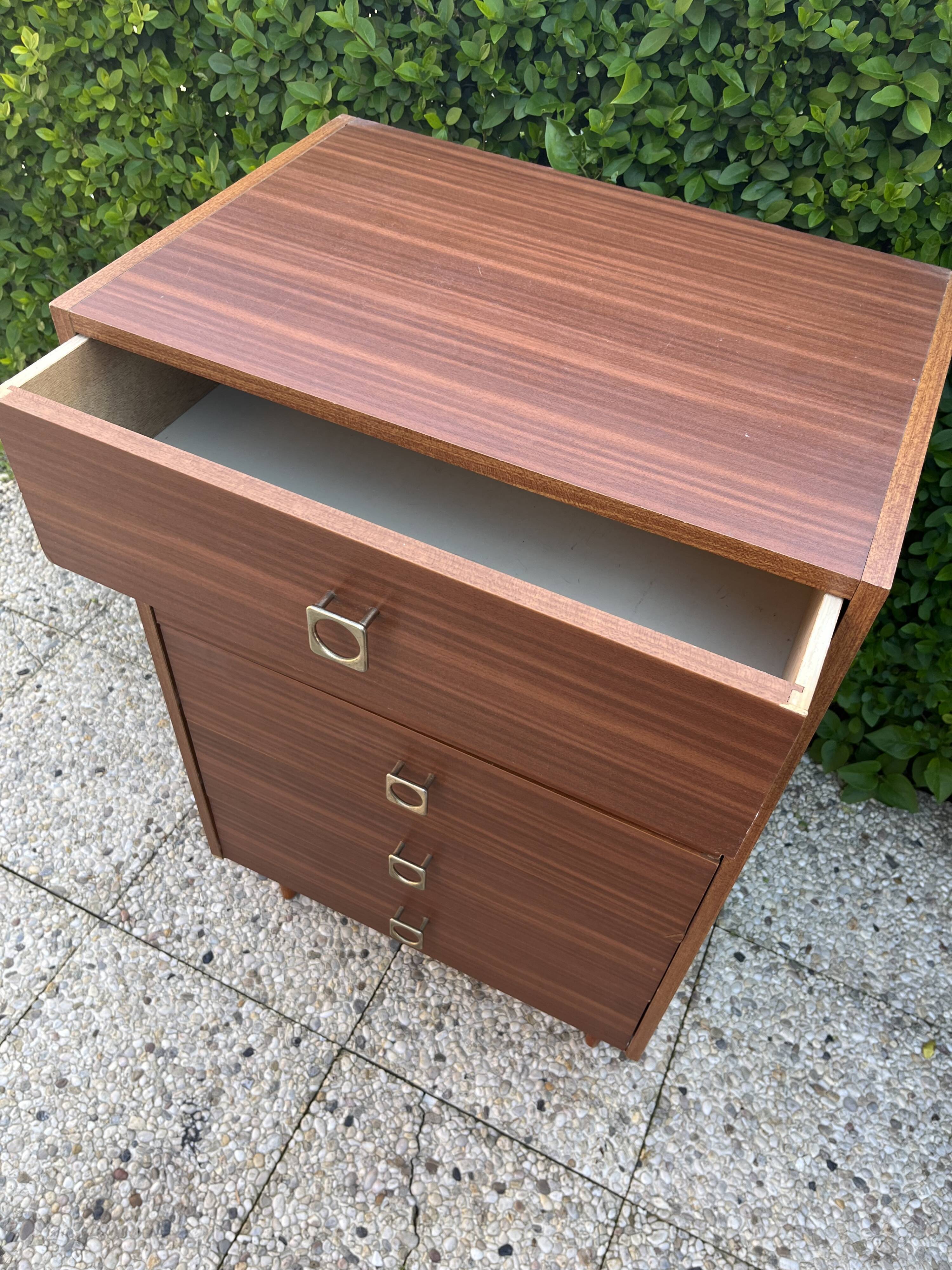 Vintage chest of drawers bobbin feet