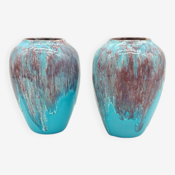 Pair of small turquoise blue vases in flamed stoneware with wine