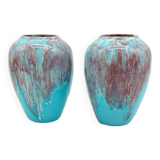 Paire de petits vases bleu turquoise en grès flammé  lie de vin