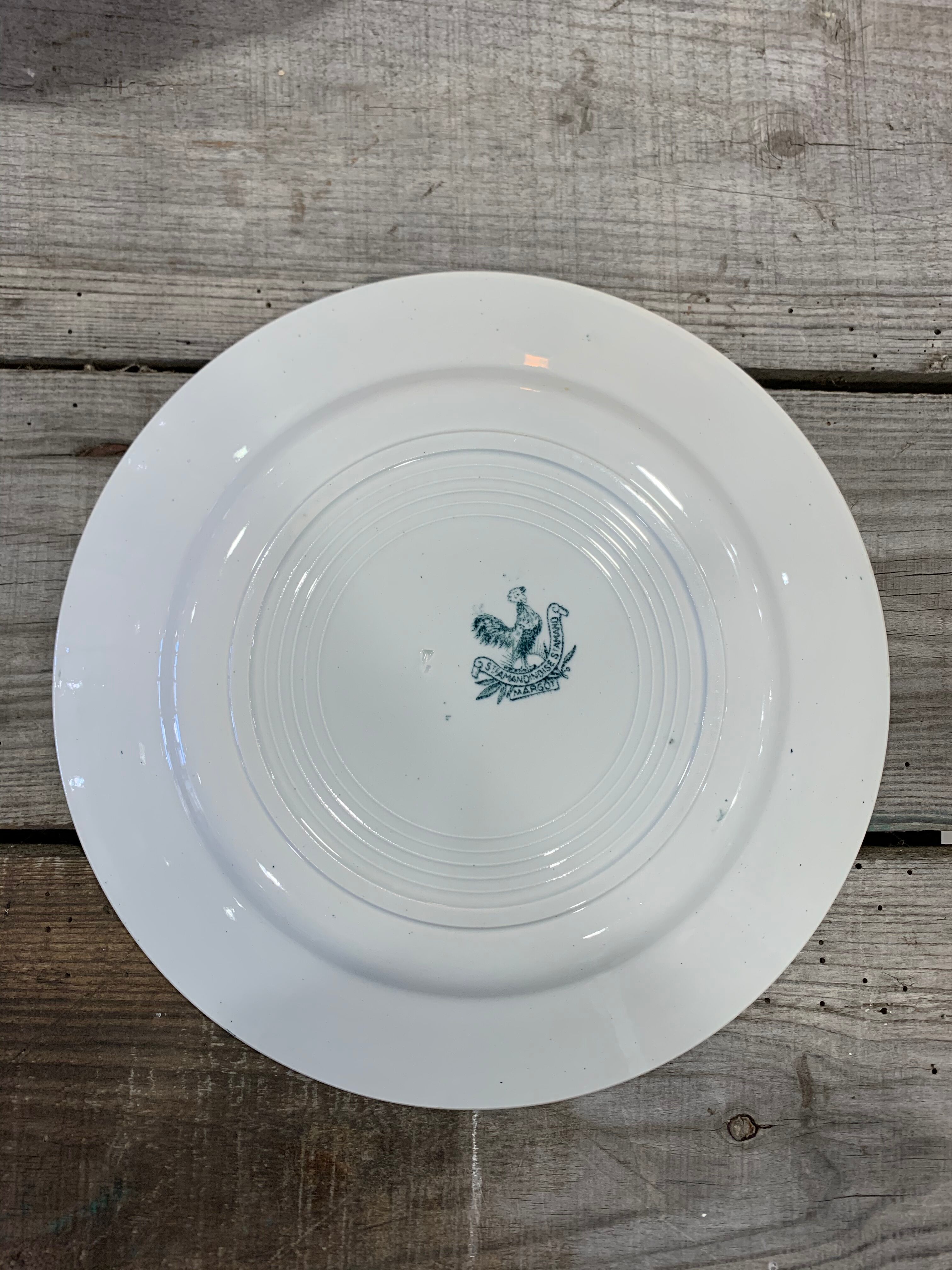 6 vintage plates