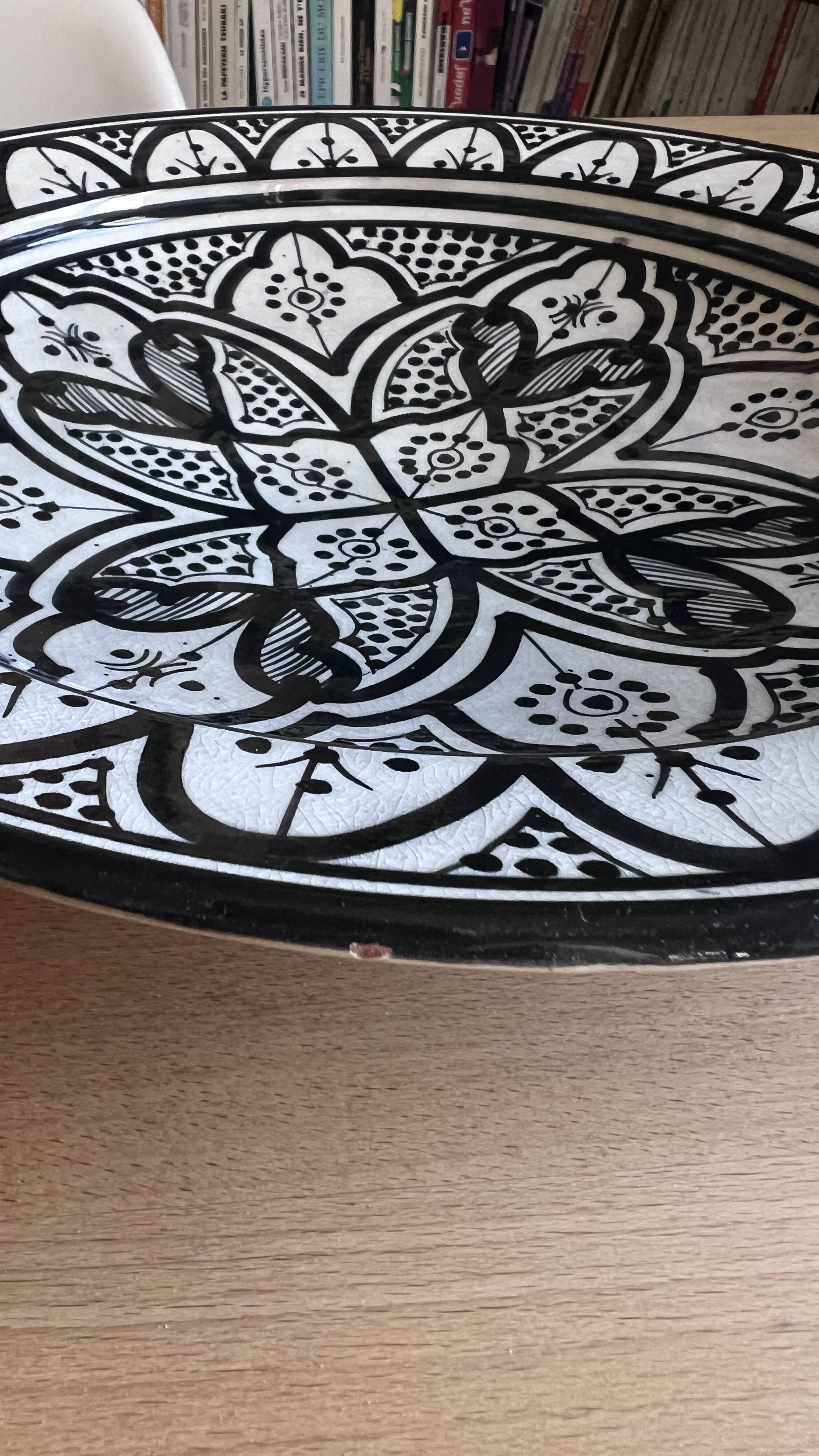 Large Moroccan dish