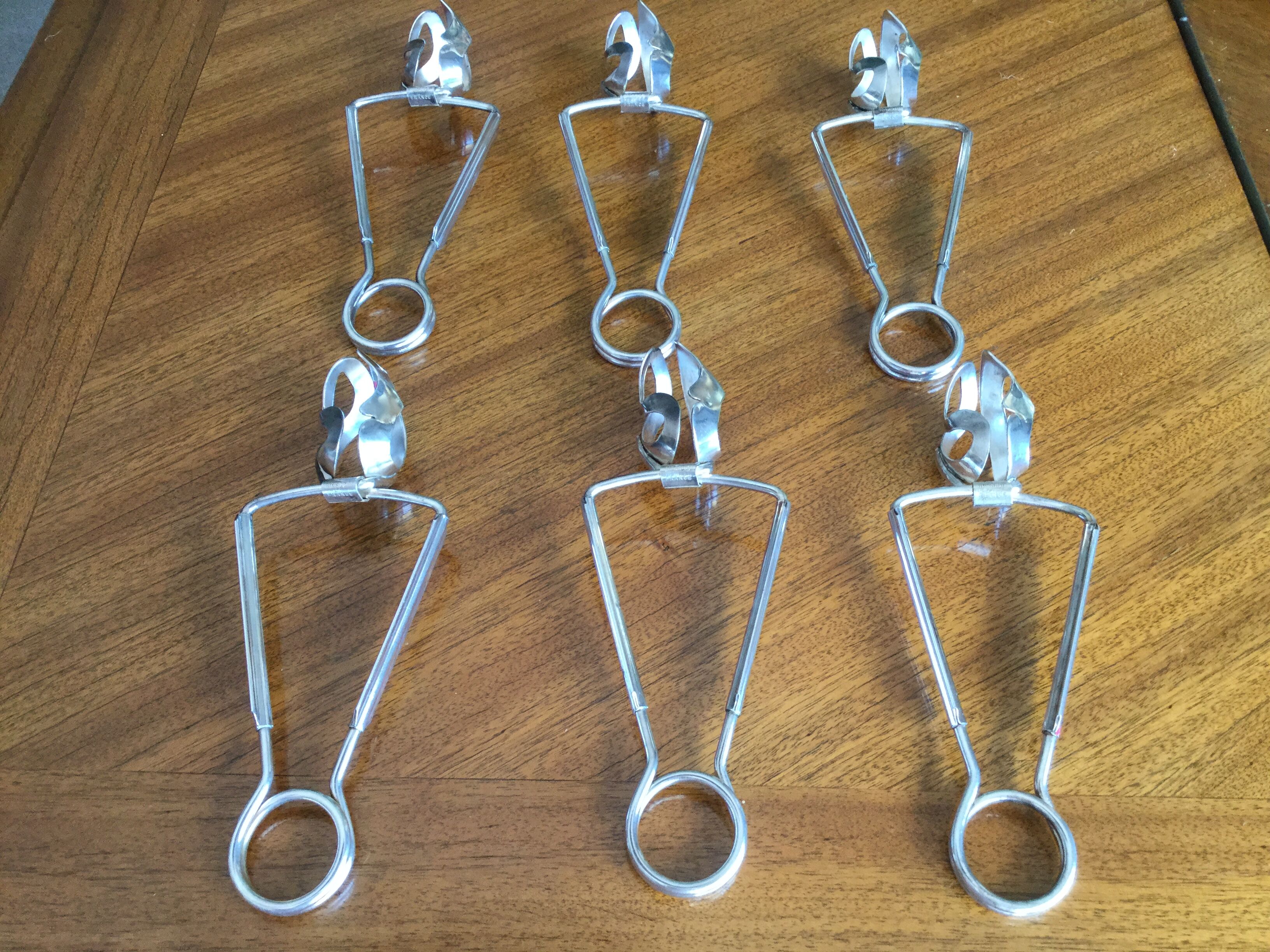 Silver metal snail claws