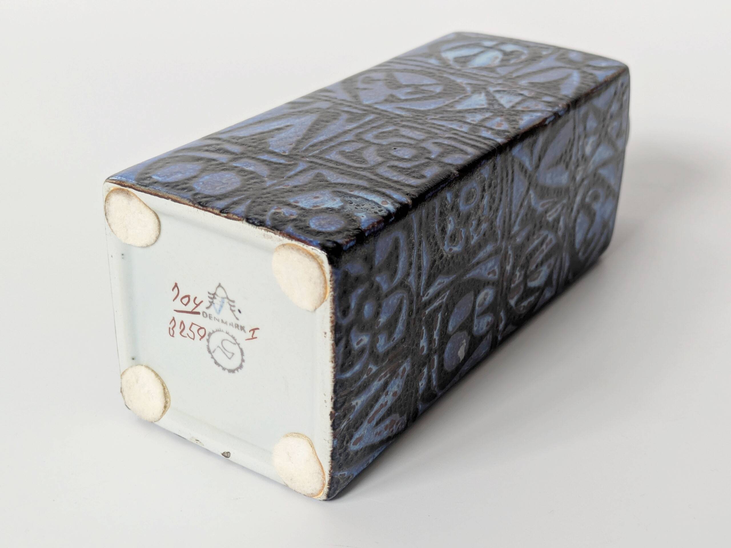 Royal Copenhagen BACA vase by Nils Thorsson, Danish ceramics, 1970s