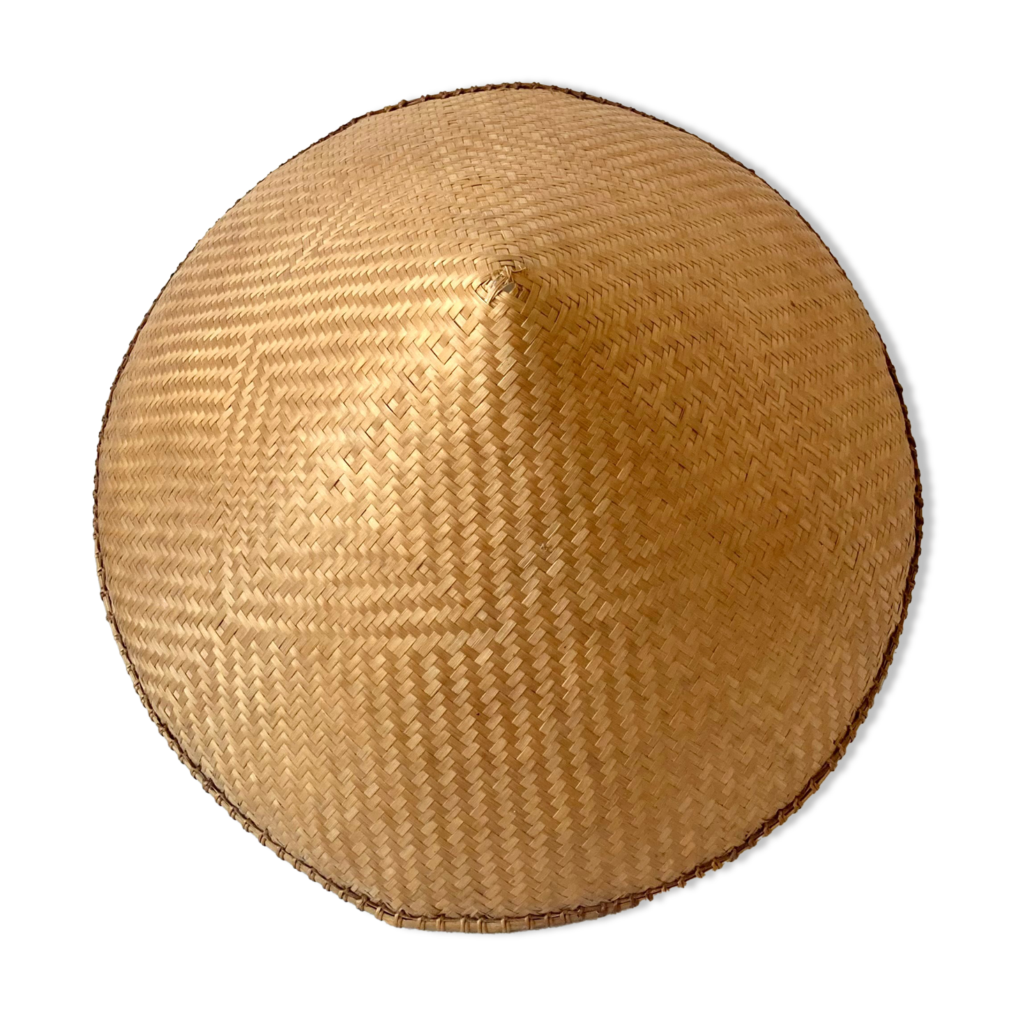 Chapeau asiatique tressé