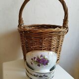 Set of 4 porcelain bowls