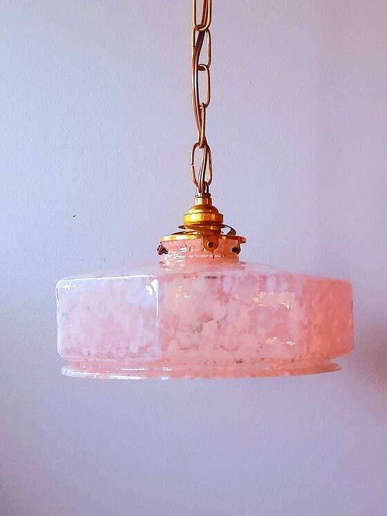 Art Deco glass pendant from Clichy in pink