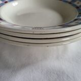 Set of 4 Vincennes earthenware soup plates, Paris.