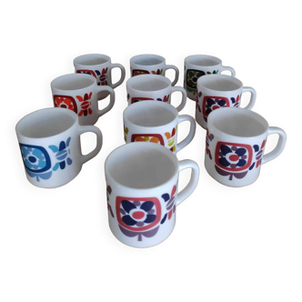 Set of 10 Arcopal Mobil mugs