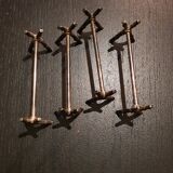 4 silver metal knife holders