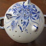 Set of decorative kitchen utensils