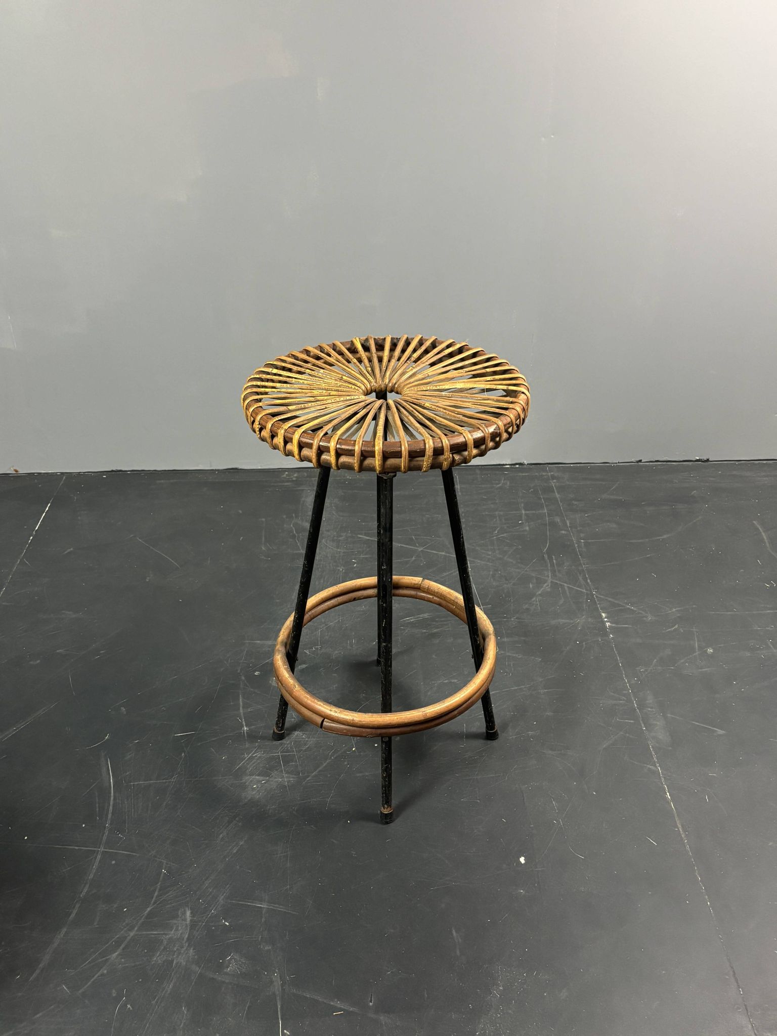 Tabourets de bar en rotin et bambou néerlandais des années 1950 par Rohé Noordwolde.