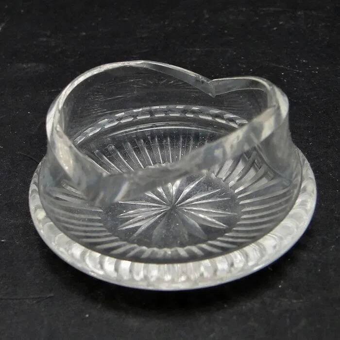 F8t crystal salt shaker art deco