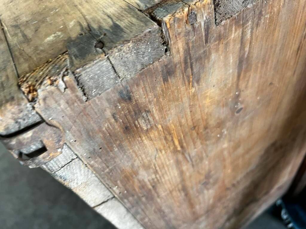 Vintage wooden chest / side table / coffee table