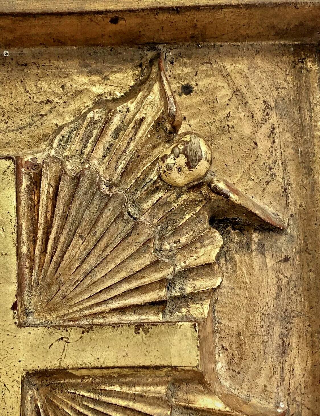 Panneau d’église en bois doré sculpté XIX