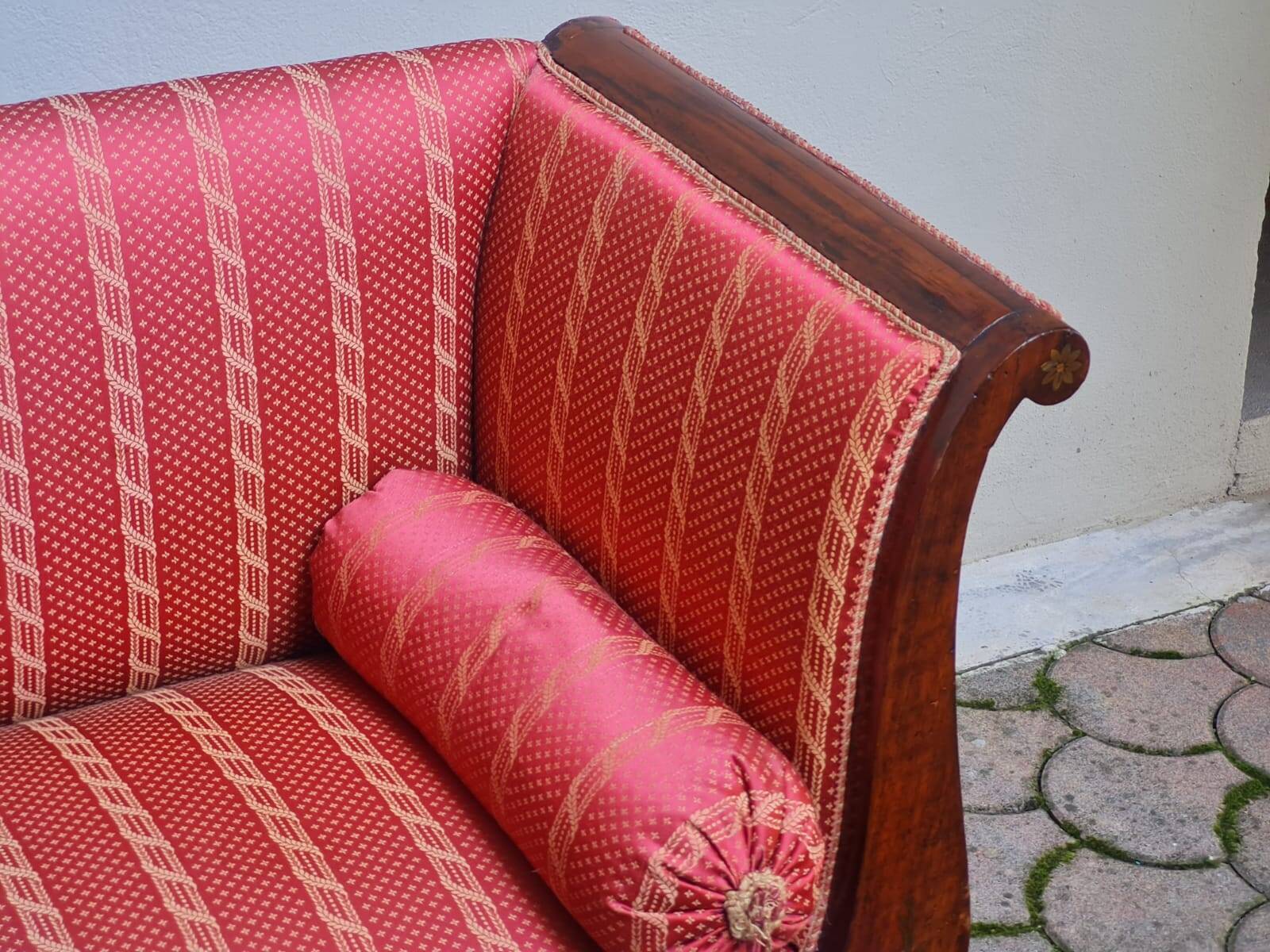 Boat-shaped sofa in 19th-century style
