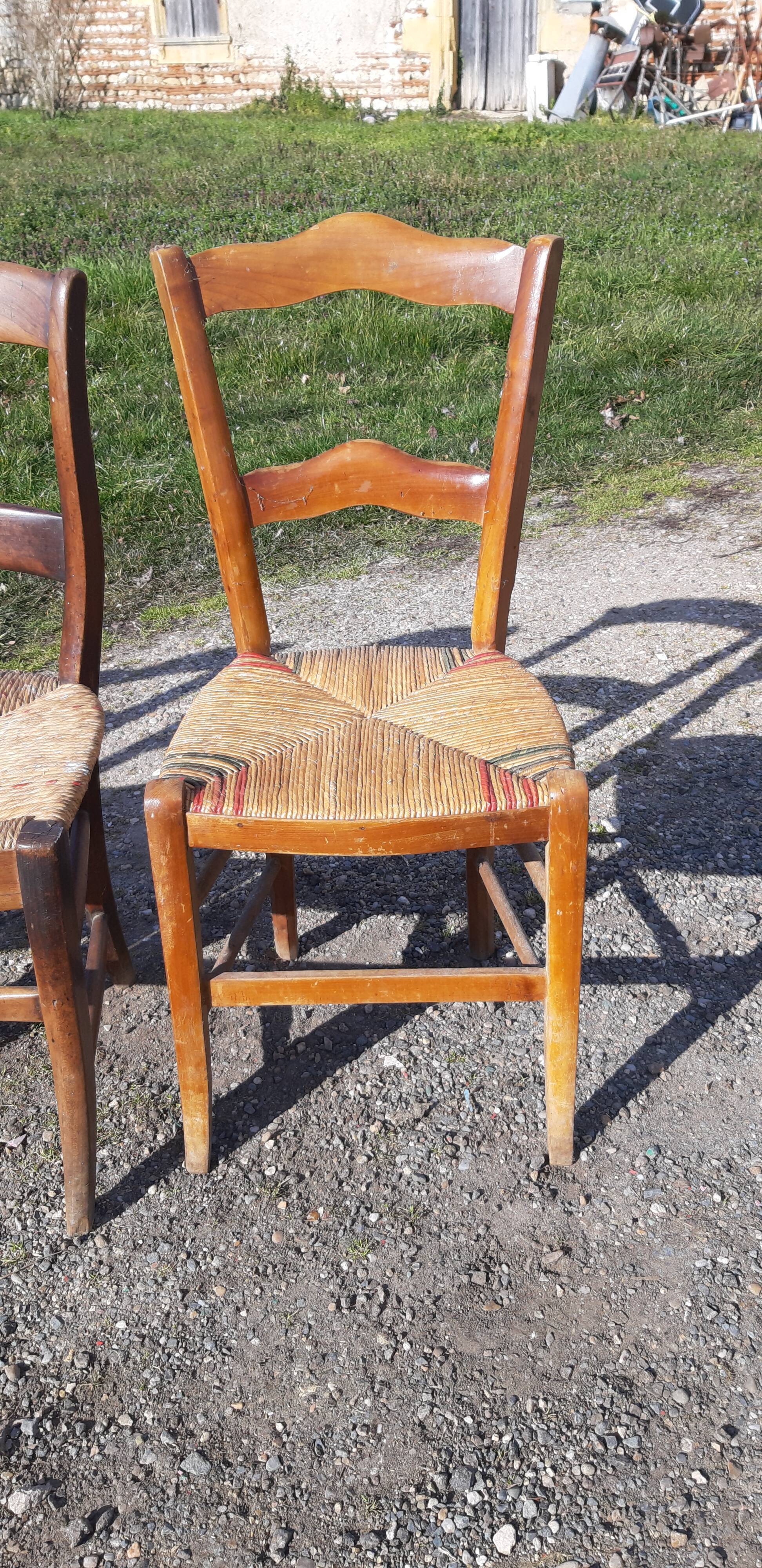 6 antique and mismatched mulched chairs