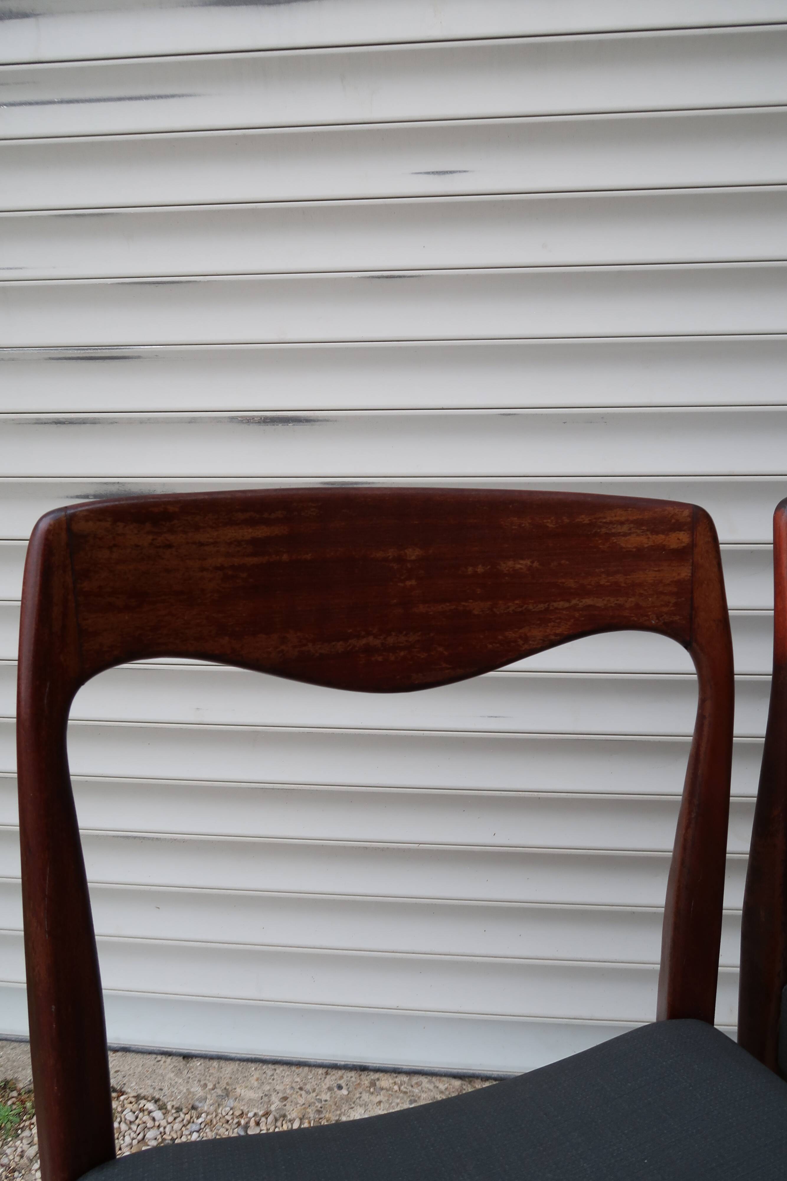 Pair of Scandinavian chairs Niels Otto Moller