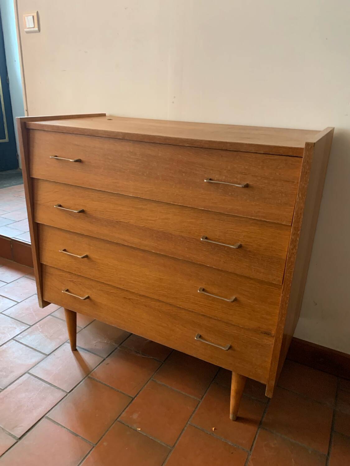 Vintage chest of drawers