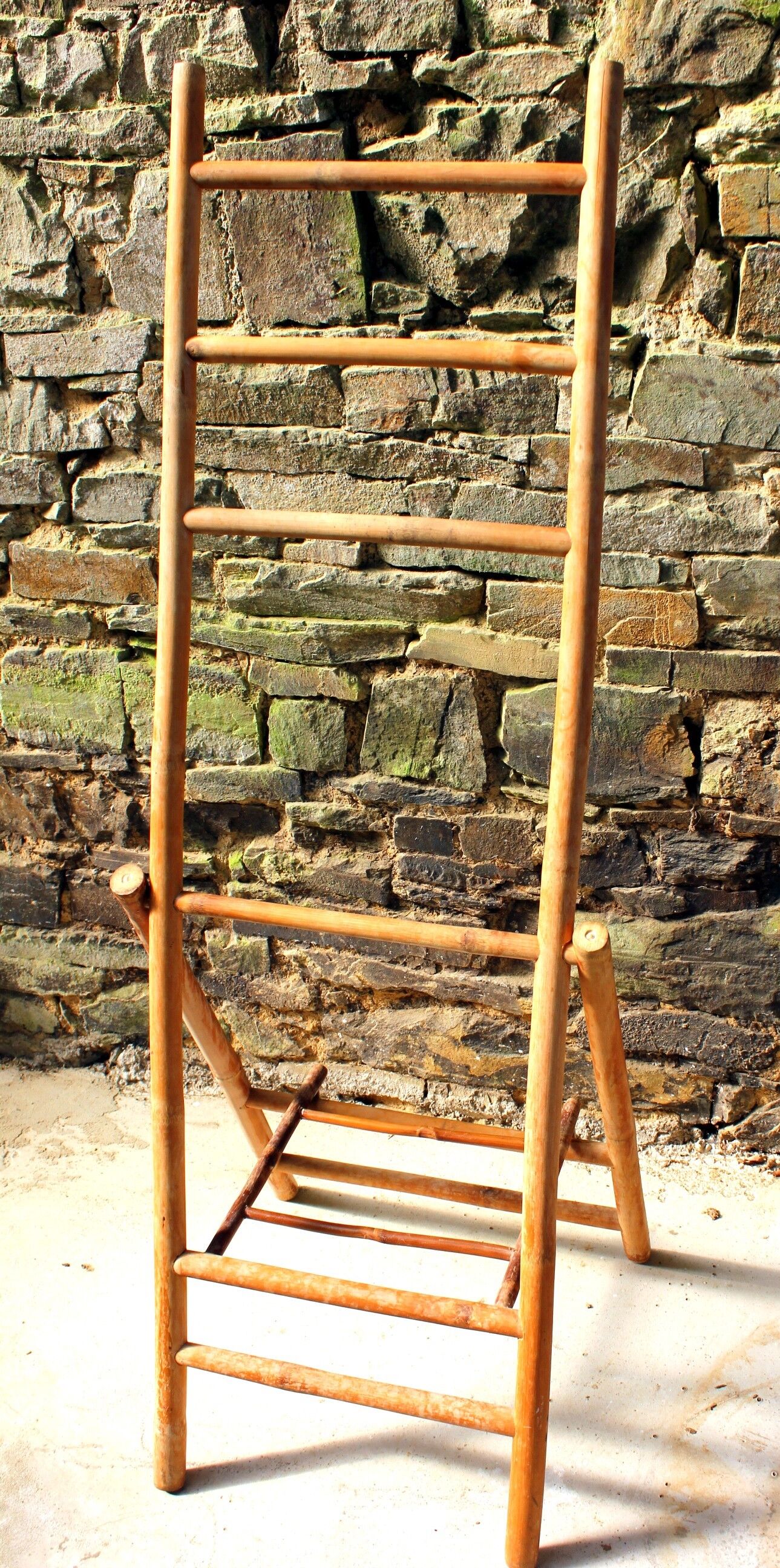 Vintage bamboo towel holder 70s