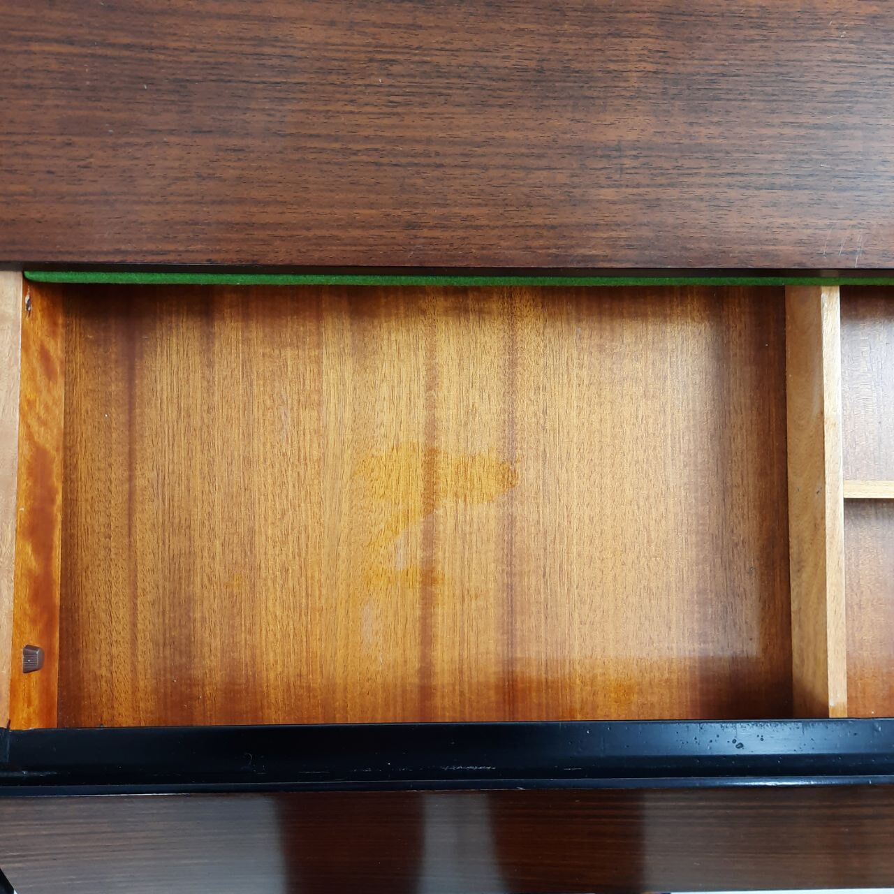 Dresser / chest of drawers and bedside tables - 1960s - faux leather brass