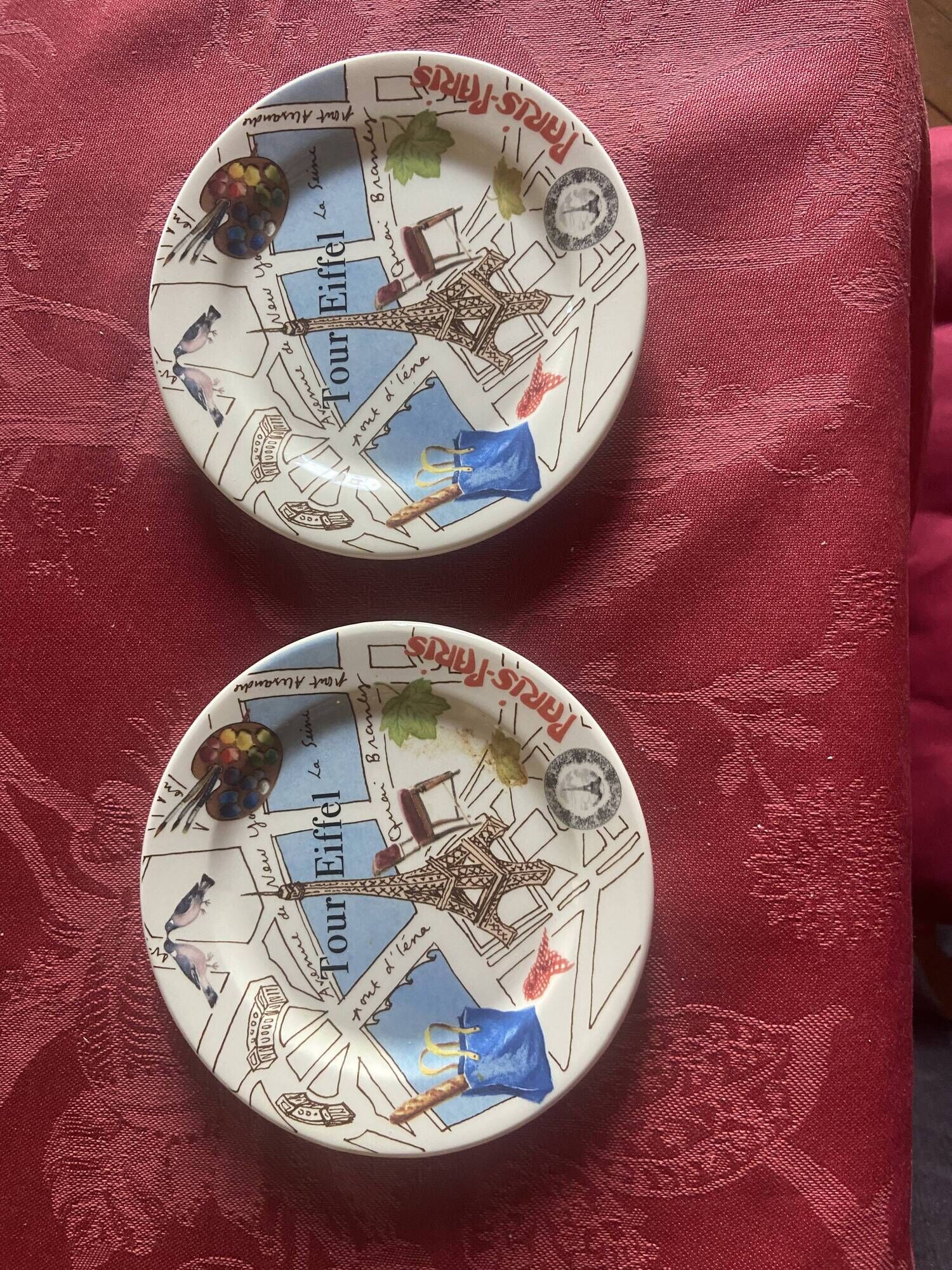 Pair of bread plates Gien