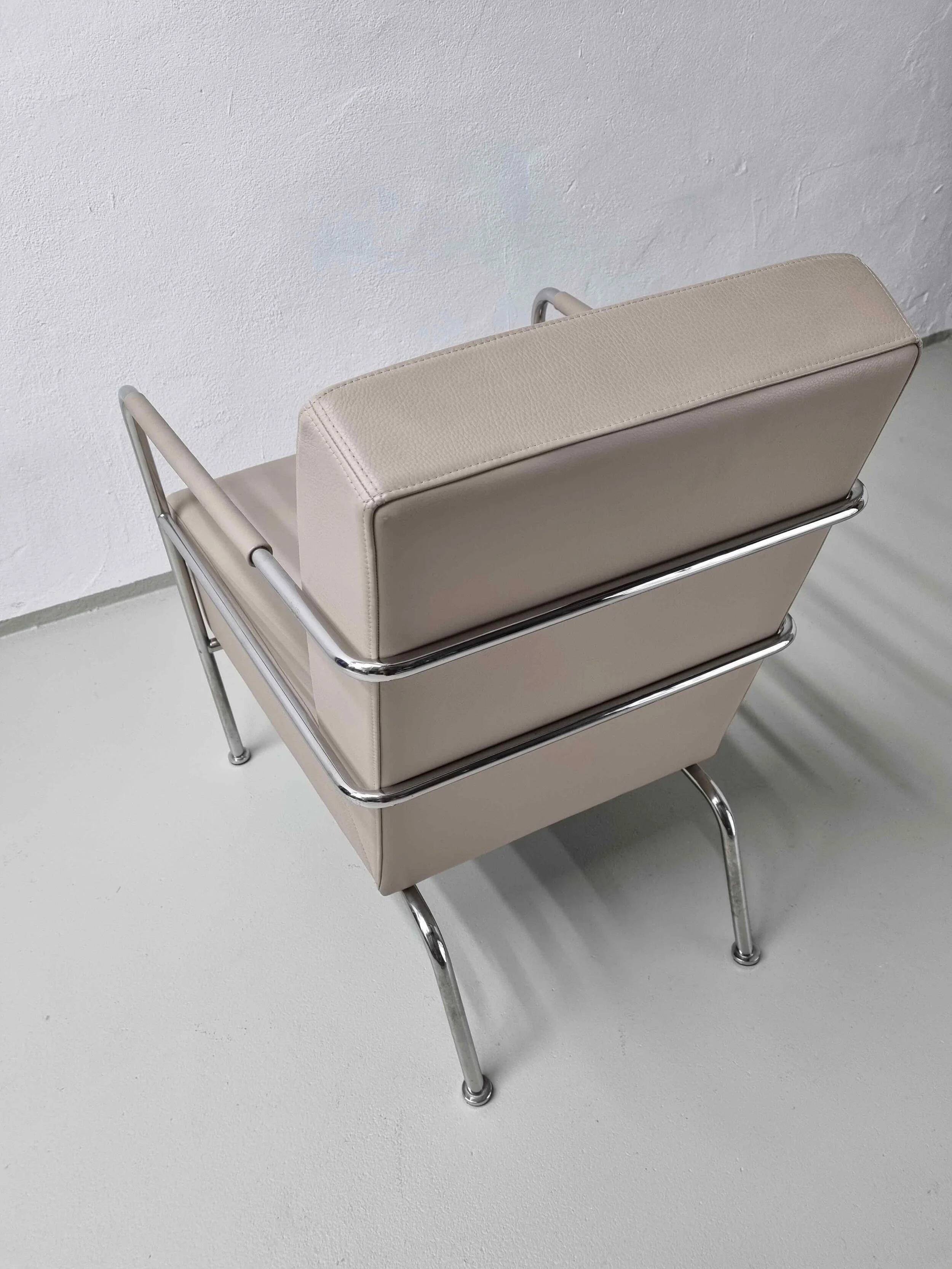 2 vintage nude leather "Cinema" easy chairs by Gunilla Allard for Lammhults | 1990s