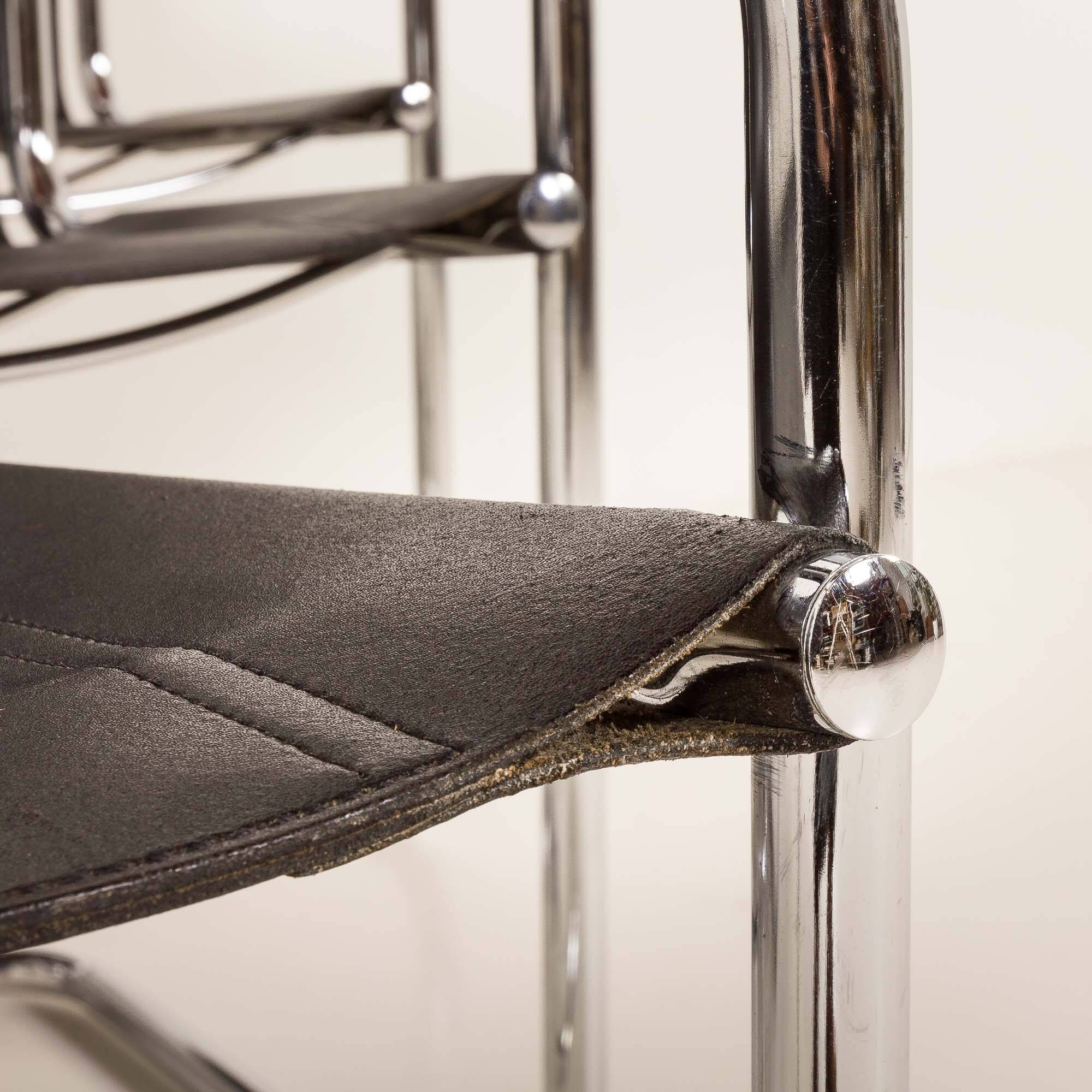 Bauhaus style Italian chairs attr. to Matteograssi, set of 8, 1970s