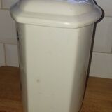 Old flour pot