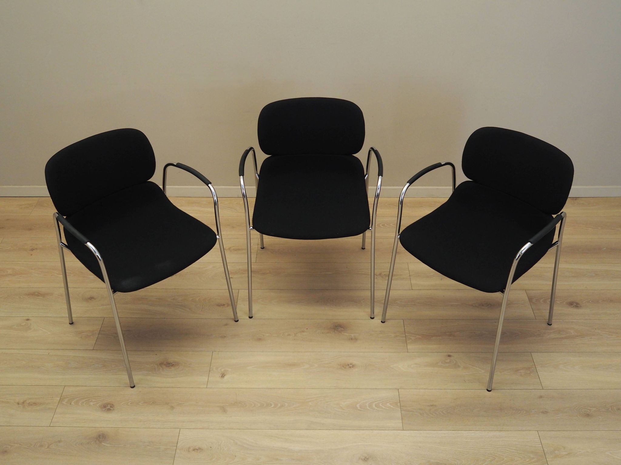 Set of three chairs, Italian design, 1970s, production: Italy
