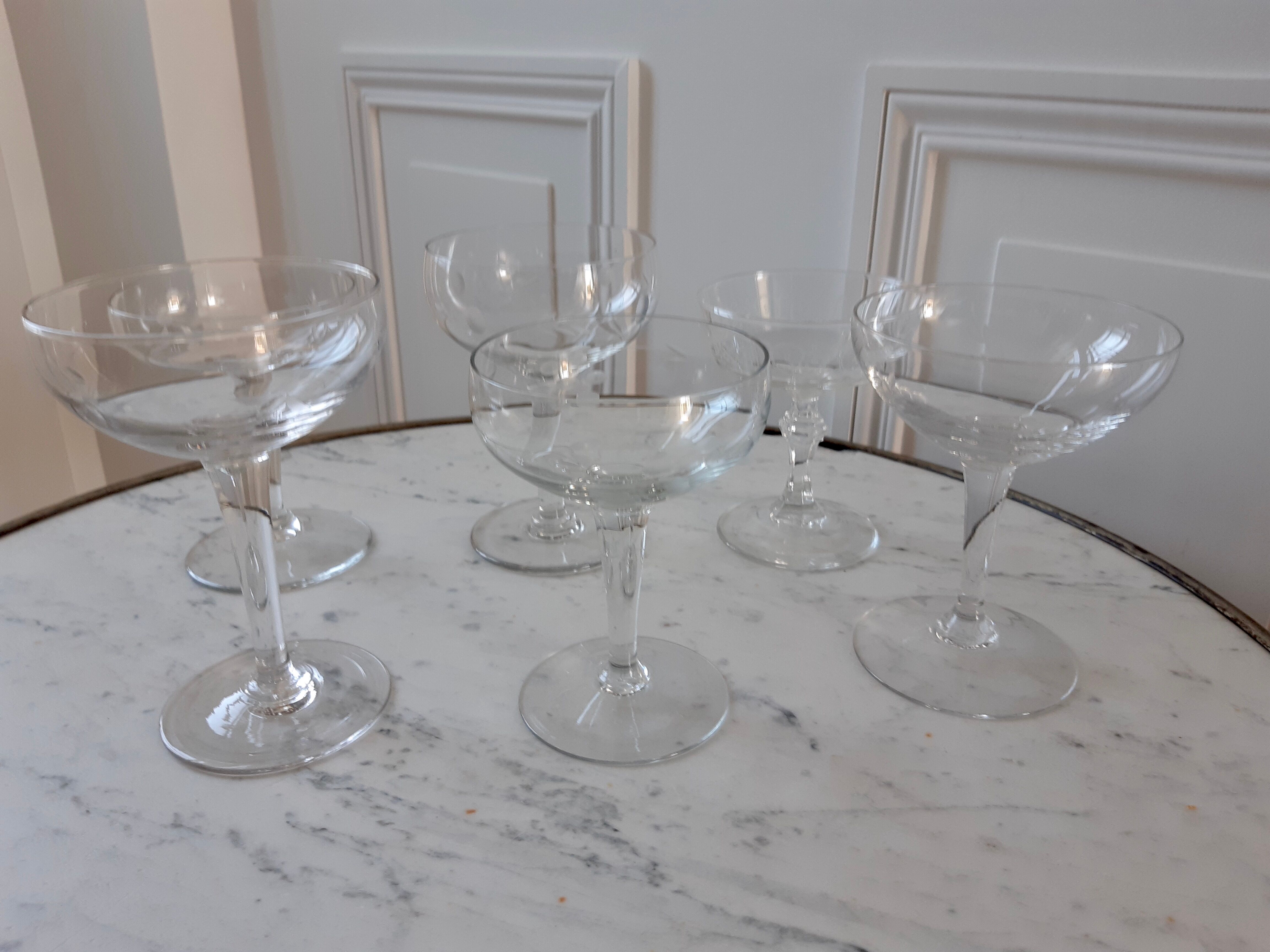 Set of 6 mismatched crystal champagne glasses 30s-40s