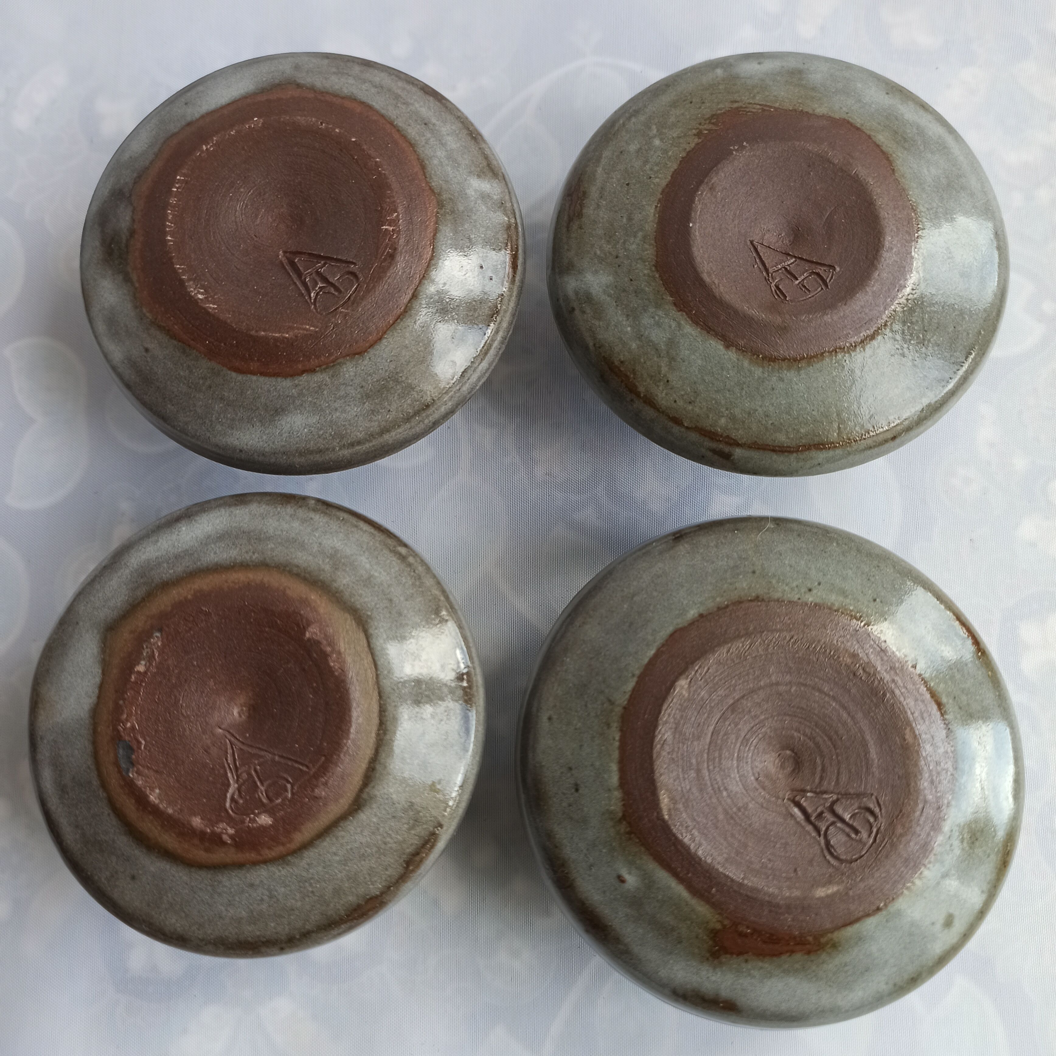 Sandstone shells signed Chantal - Thierry Robert vintage pottery