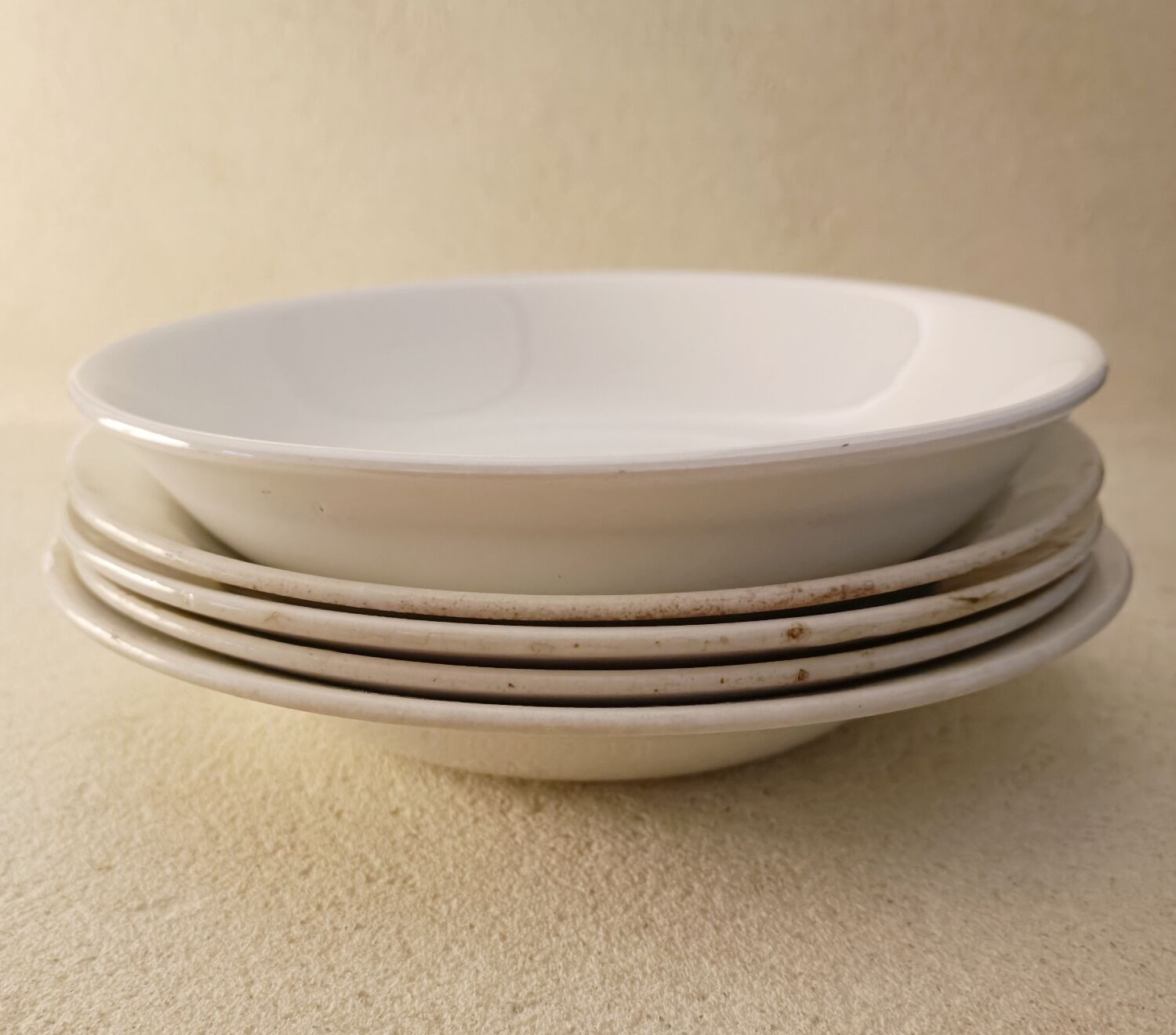 5 mismatched plates Gien, Digoin, Moulin des Loups, Saint Amand