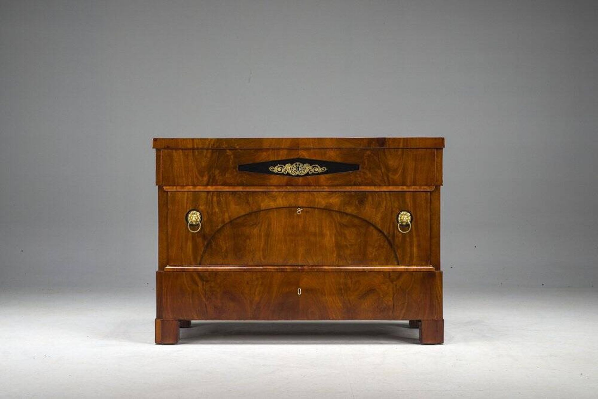 Commodes Biedermeier en acajou du début du XIXe siècle, années 1830