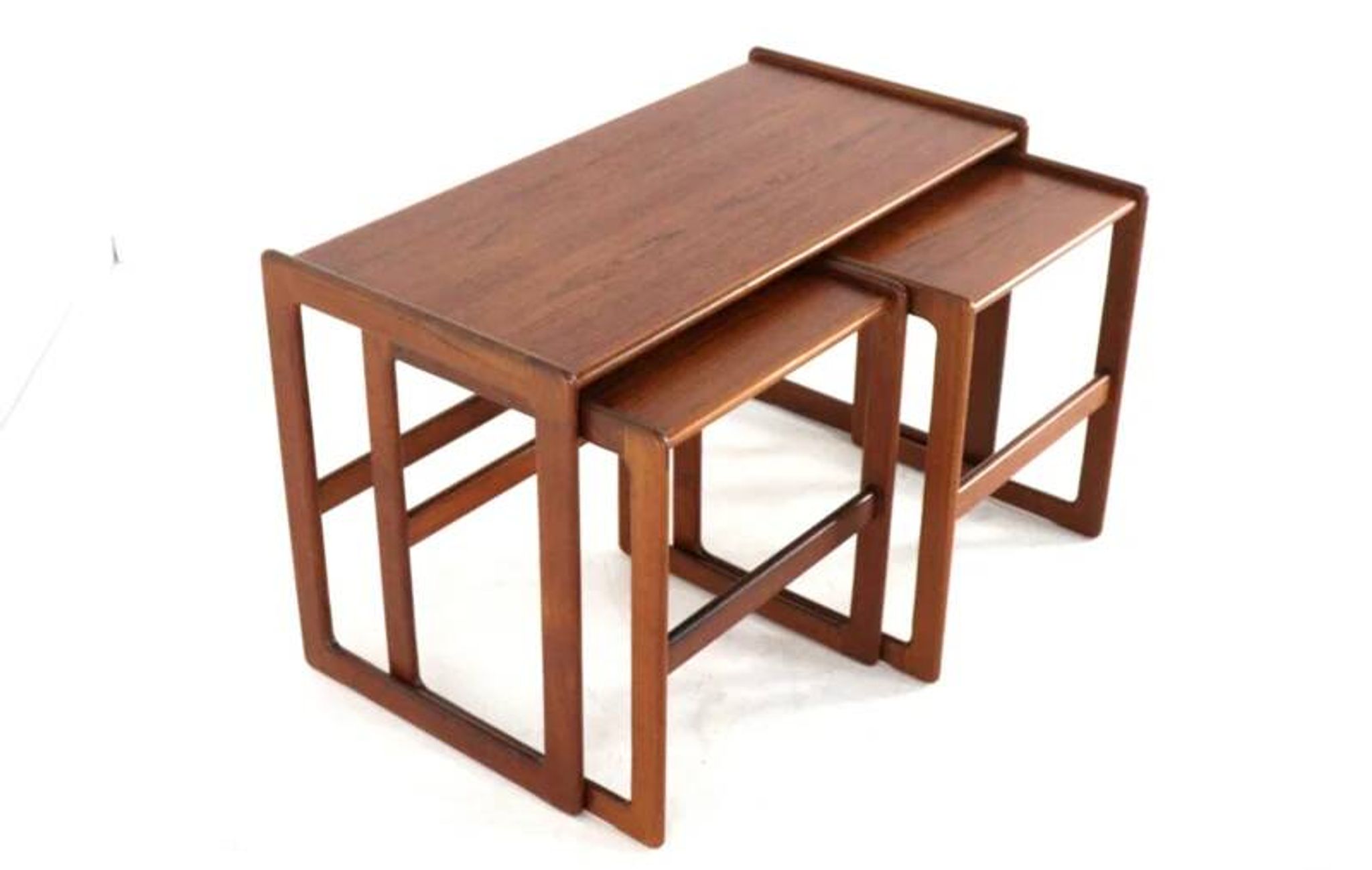 Arne Hovmand Olsen coffee table for Mogens Kold with 2 nesting tables.