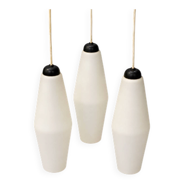 Ensemble de 3 lampes suspendues vintage – Verre blanc mat et abat-jour noir