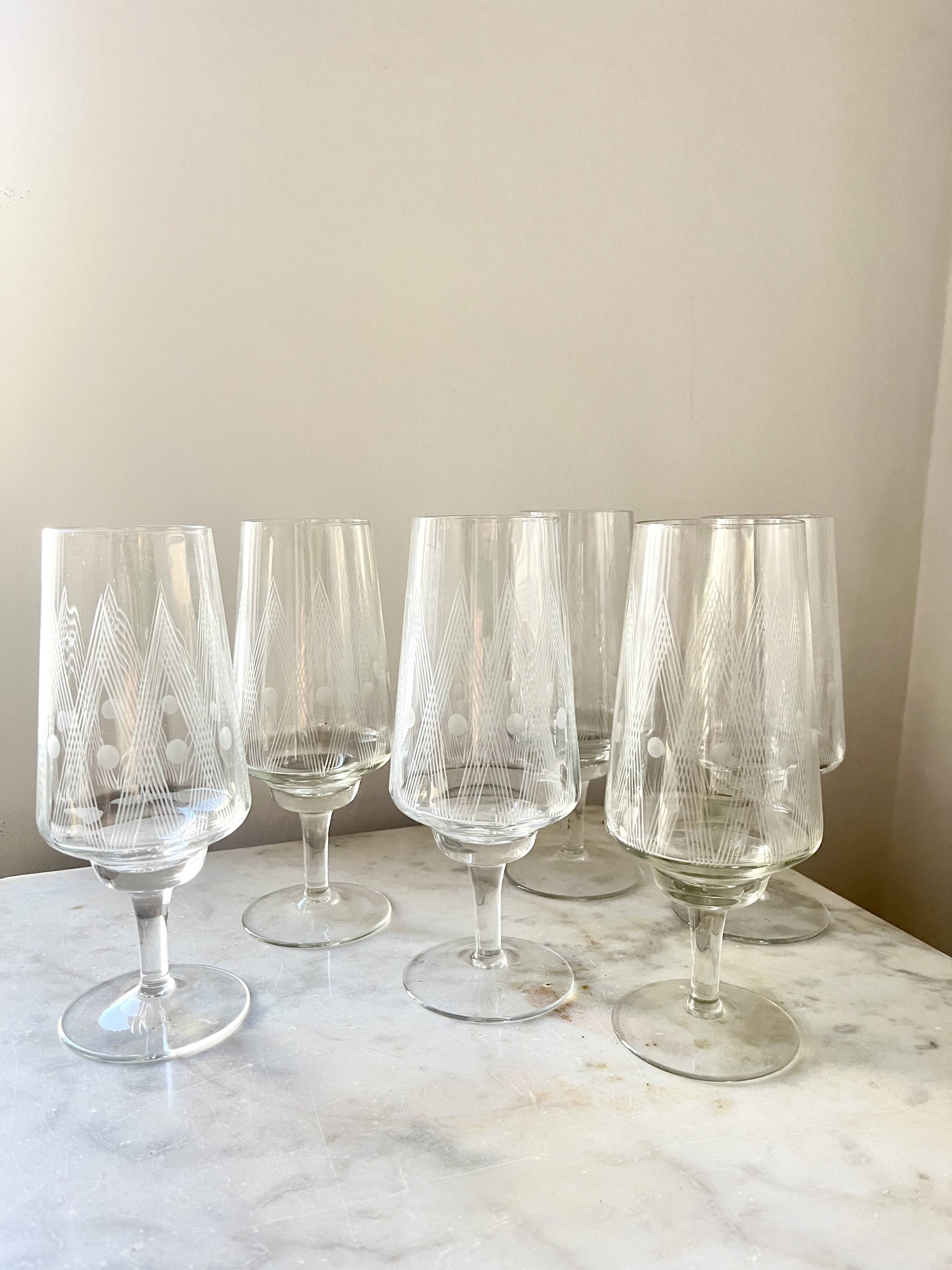 Vintage Set of 6 Etched Crystal Glasses for Wine or Cocktail,  1960s Mid-Ce